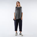 PANTALÓN BAGGY CON PLIEGUES EN LA CINTURA