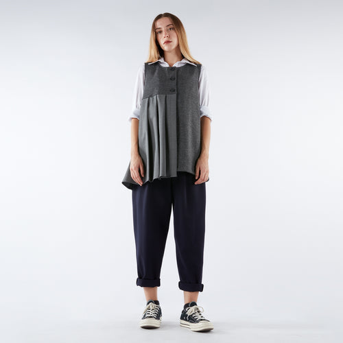 PANTALÓN BAGGY CON PLIEGUES EN LA CINTURA