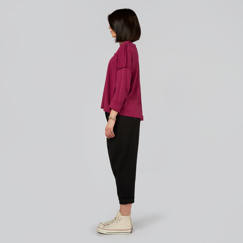 PANTALÓN BAGGY CON PLIEGUES EN LA CINTURA