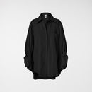 CAMICIA CON DETTAGLIO RIPIEGATO SUL POLSO