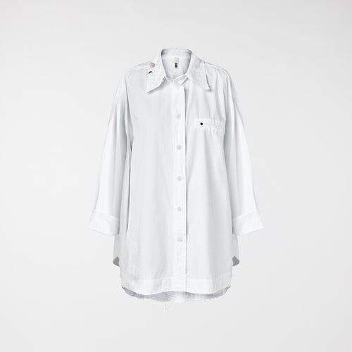 SHIRT WITH ACCESSORIES ON THE COLLAR