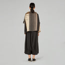 PANTALONES ANCHOS CON ALFORZAS EN EL DOBLADO