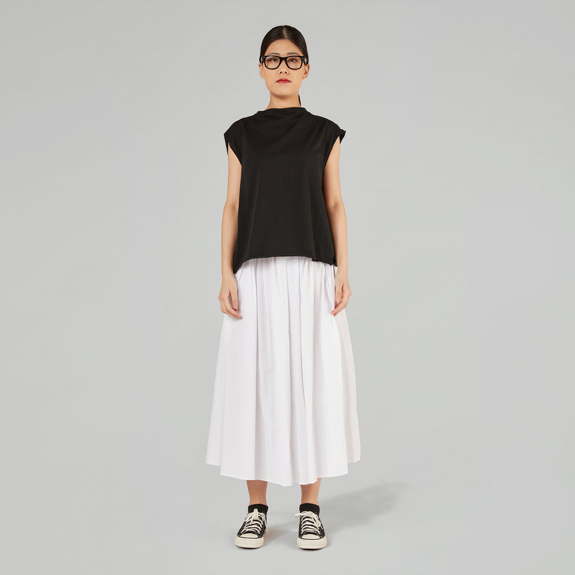 SLEEVELESS T-SHIRT IN JERSEY COTTON FABRIC