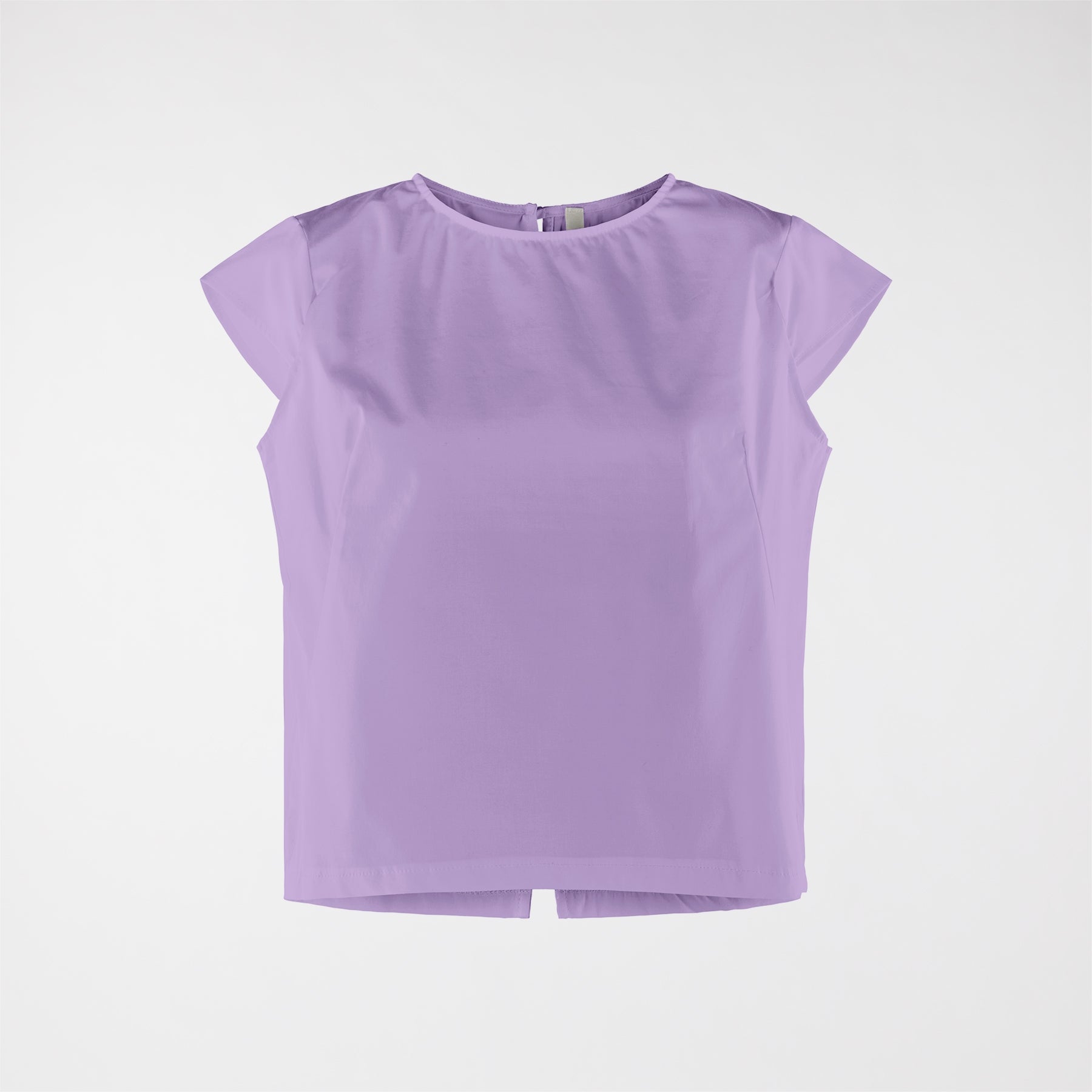 BLOUSE WITH TEARDROP CLOSURE ON THE BACK