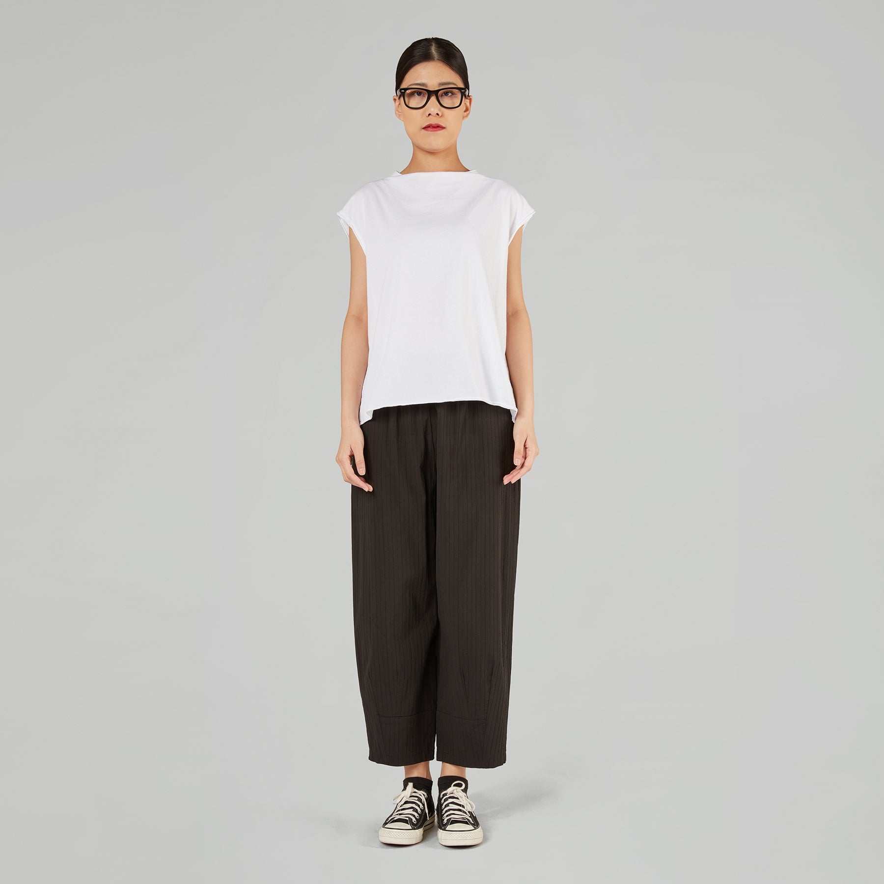 SLEEVELESS T-SHIRT IN JERSEY COTTON FABRIC