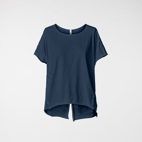 JERSEY T-SHIRT WITH SPLIT ON THE BACK