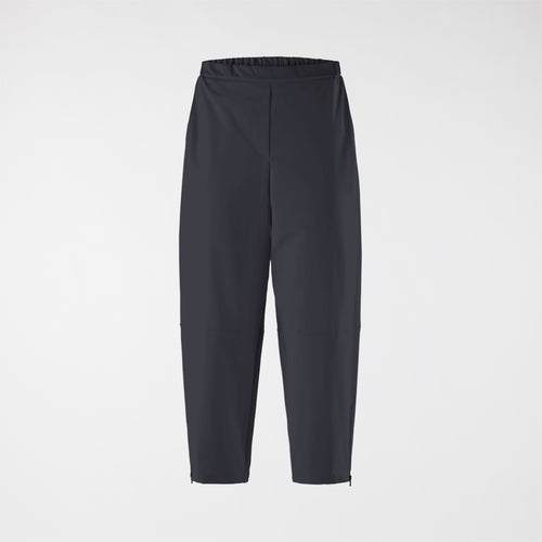 PANTS WITH ZIPPER DETAIL AT THE HEM