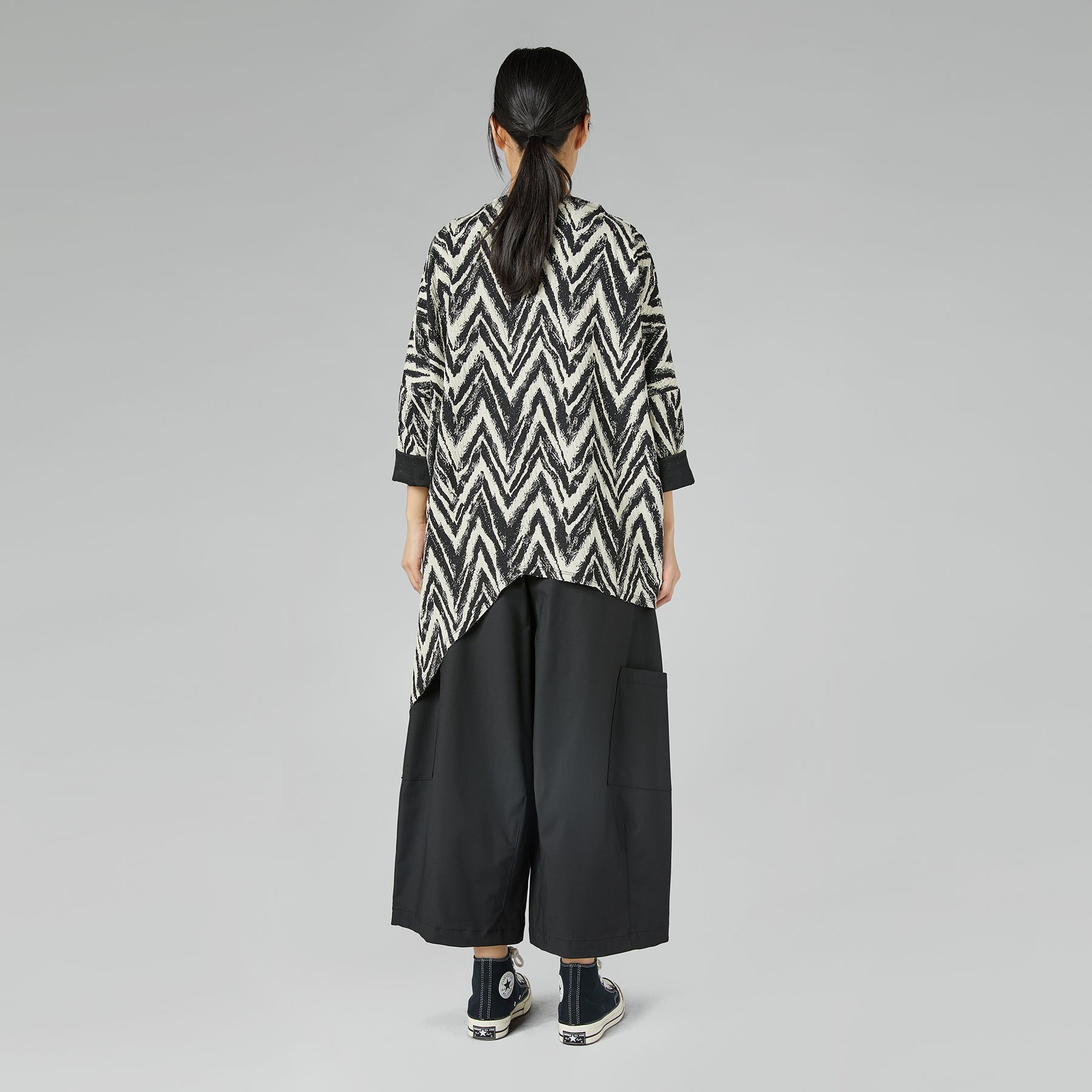 WIDE TROUSERS WITH POCKETS GRAY