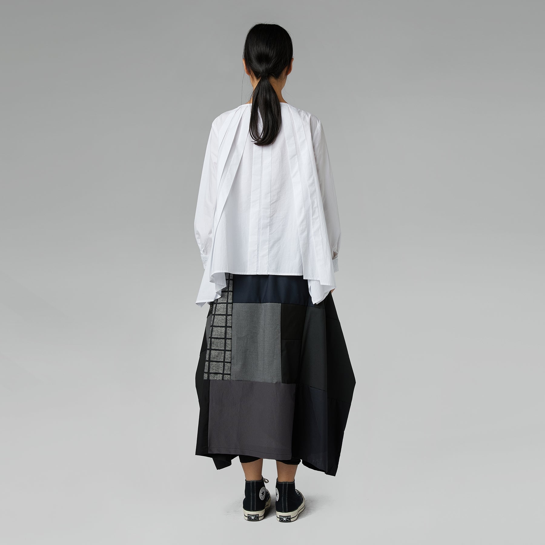 BLUSA CON PIEGHE BIANCA