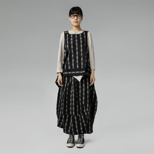 TOP IN CHECKED FABRIC