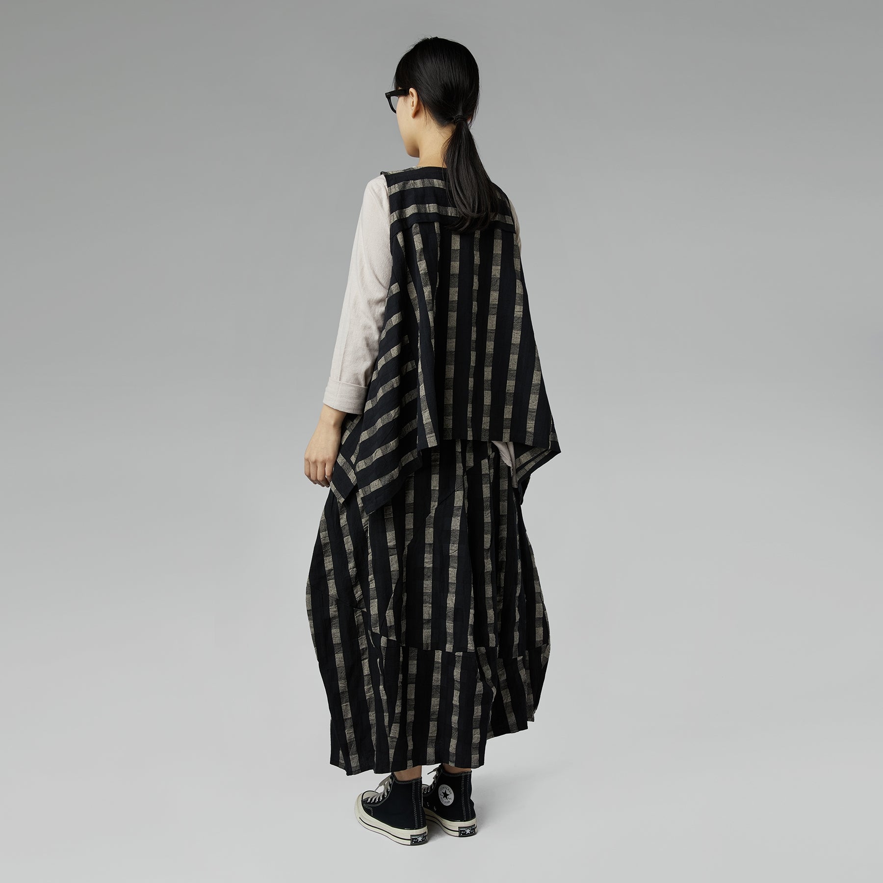 TOP IN CHECKED FABRIC