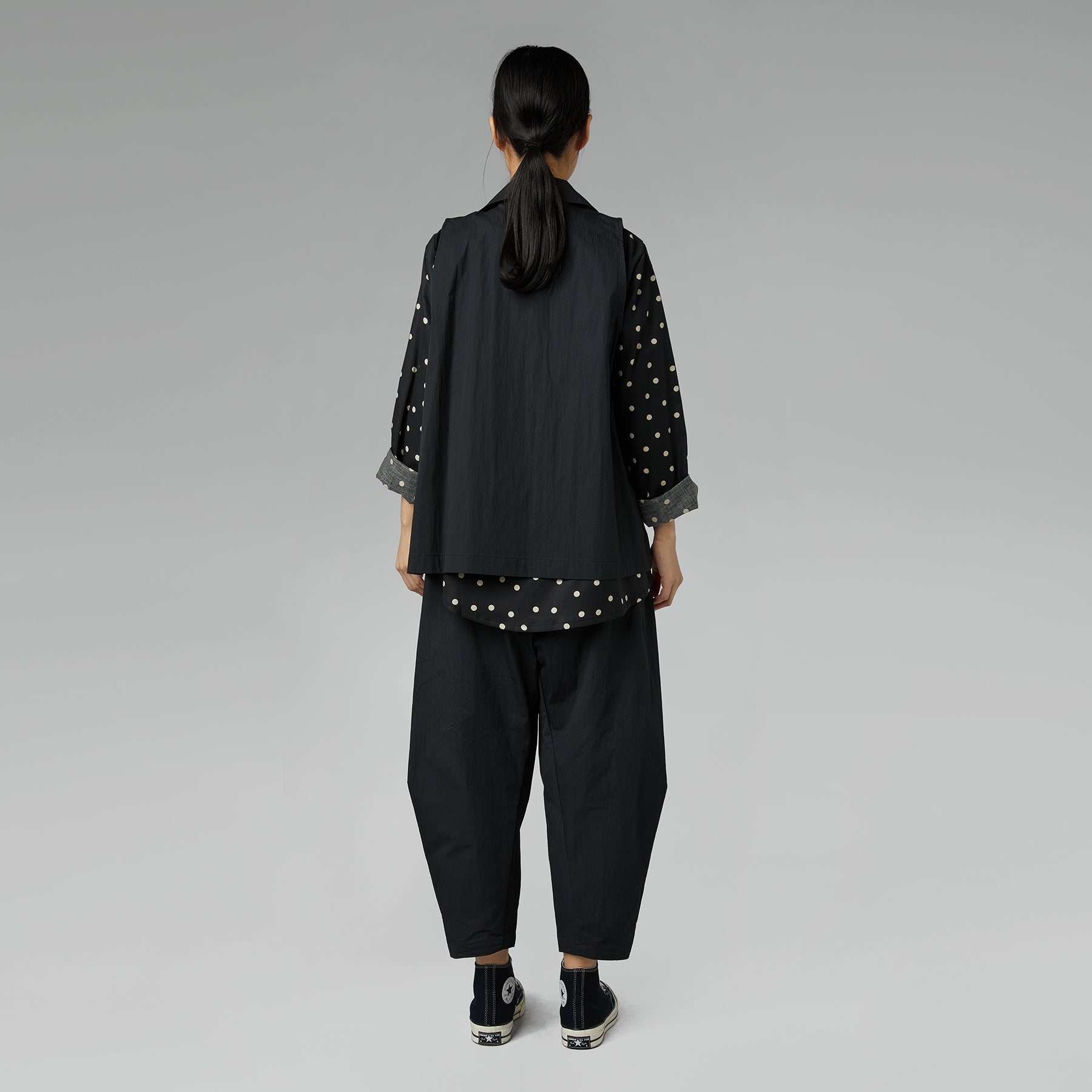 VEST WITH BUTTONS BAMBOO