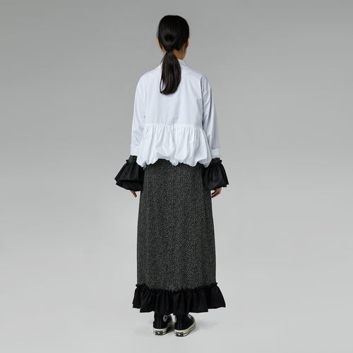 BLUSA CON ROUCHE E COLLO A PUNTA NERA