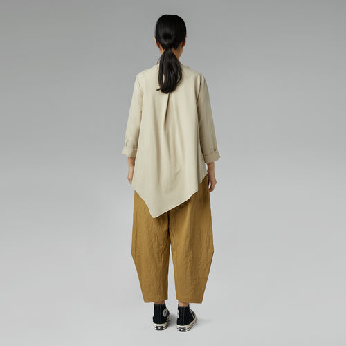 POINTED TROUSERS IN WRINKLED EFFECT FABRIC GOLD