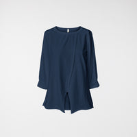 T-SHIRT CON SPACCO BLU