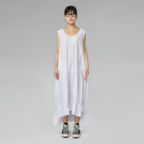 VESTIDO BLANCO CON CORDÓN EN LA PARTE INFERIOR