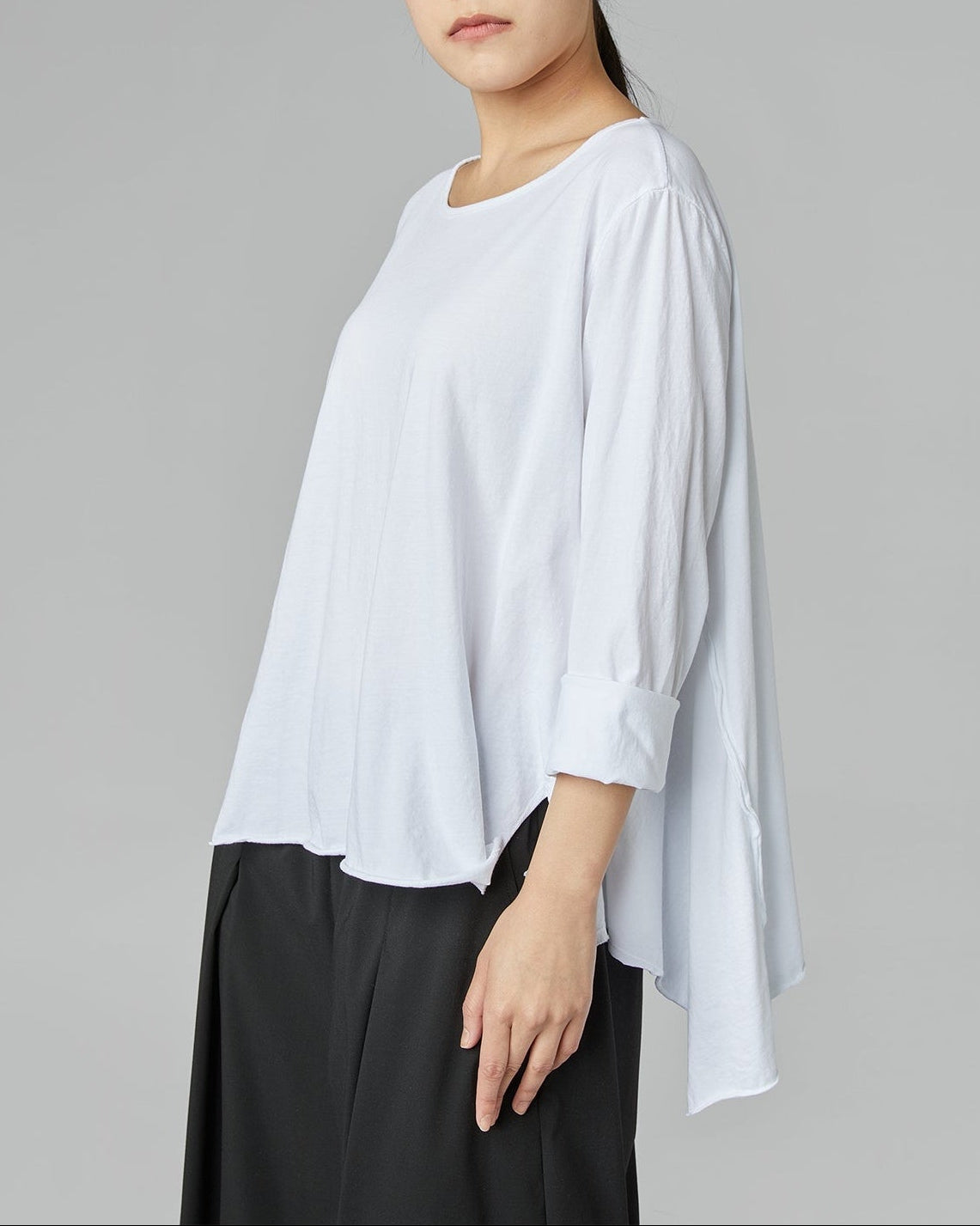 BAUMWOLL-T-SHIRT MIT SEITENSCHLITZEN