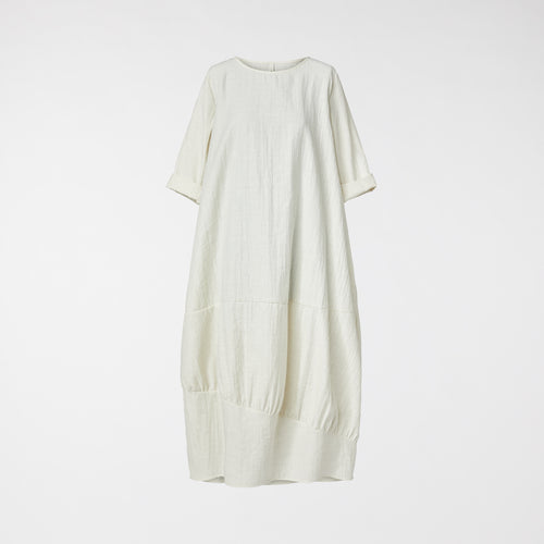 EGG-SHAPED WIDE DRESS