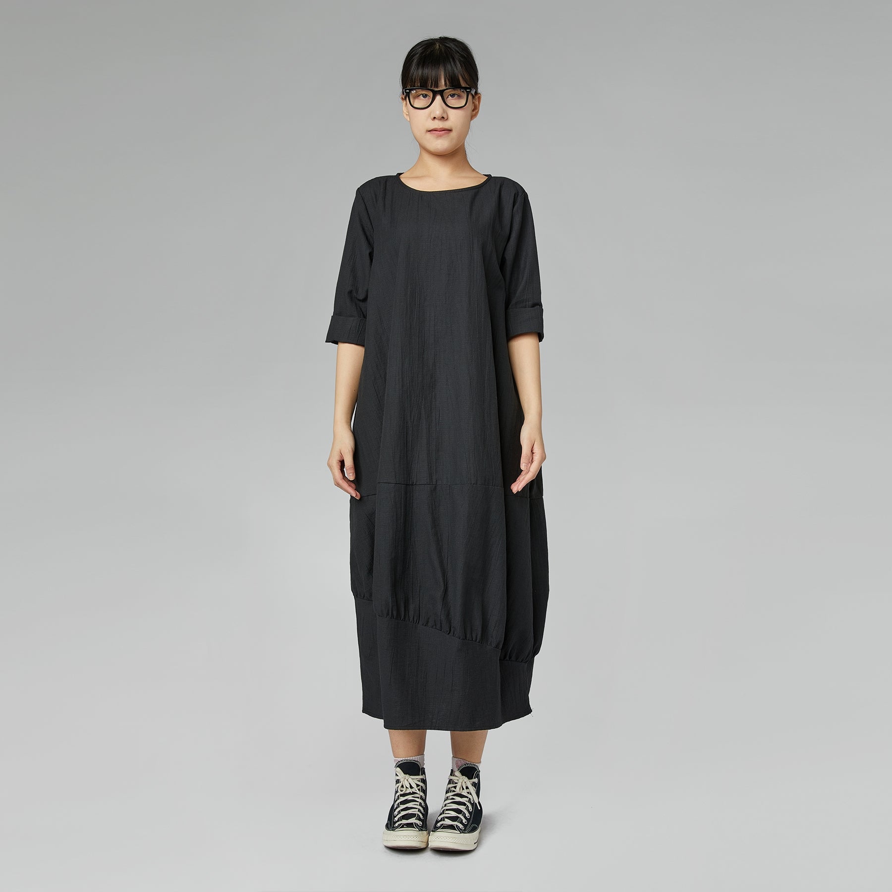 EGG-SHAPED WIDE DRESS