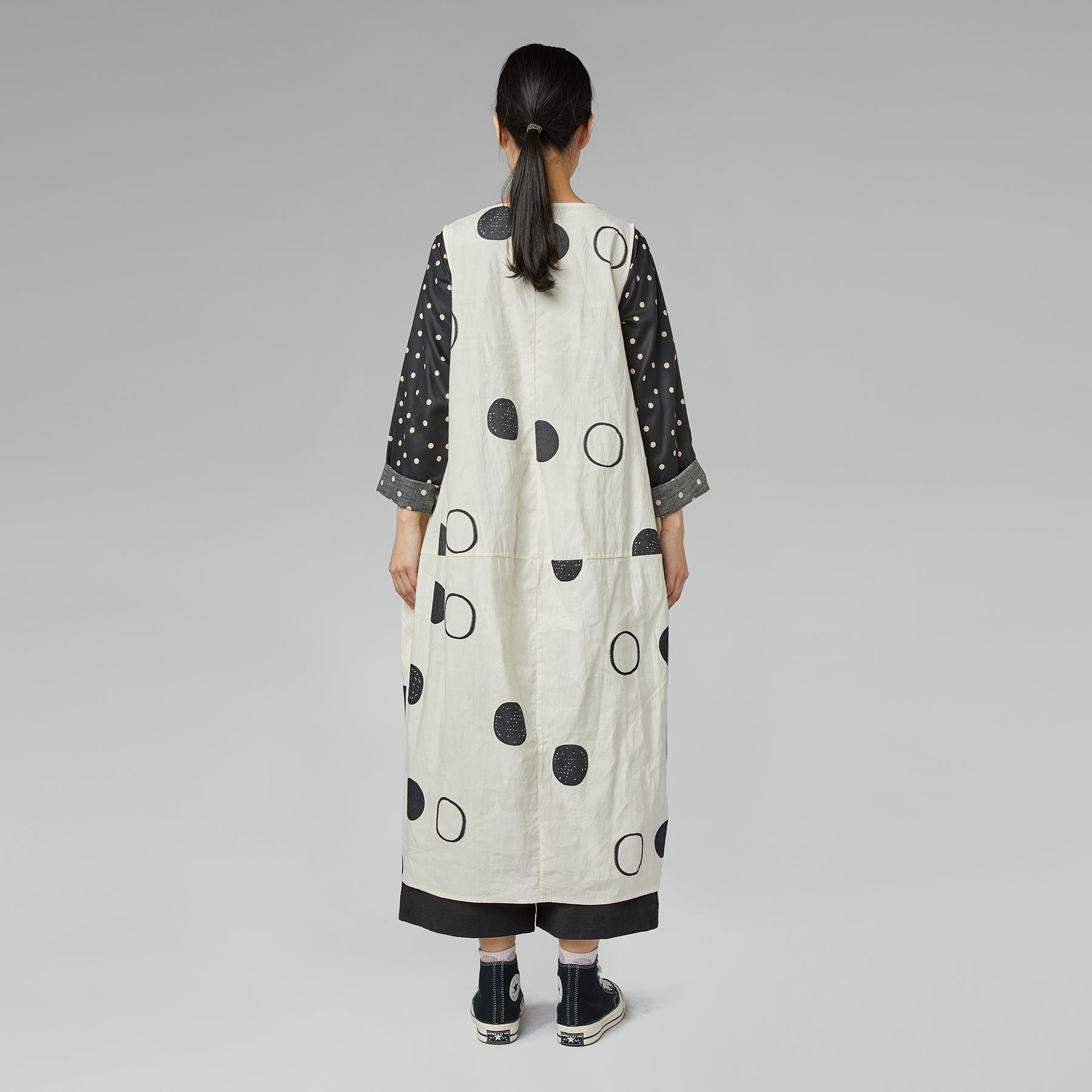 POLKA DOT EGG-SHAPED DRESS
