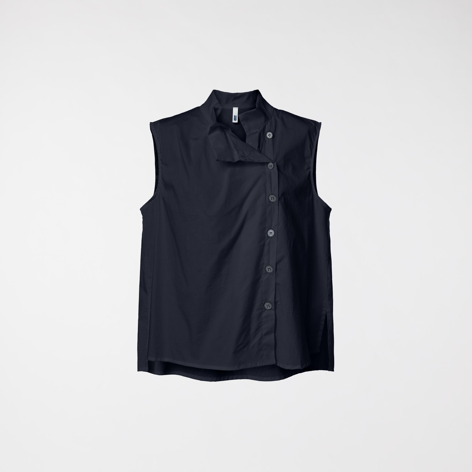 TOP CON PLIEGUES EN EL CUELLO AZUL