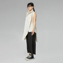 TROUSERS WITH PATTERN OF CIRCLES IN RELIEF