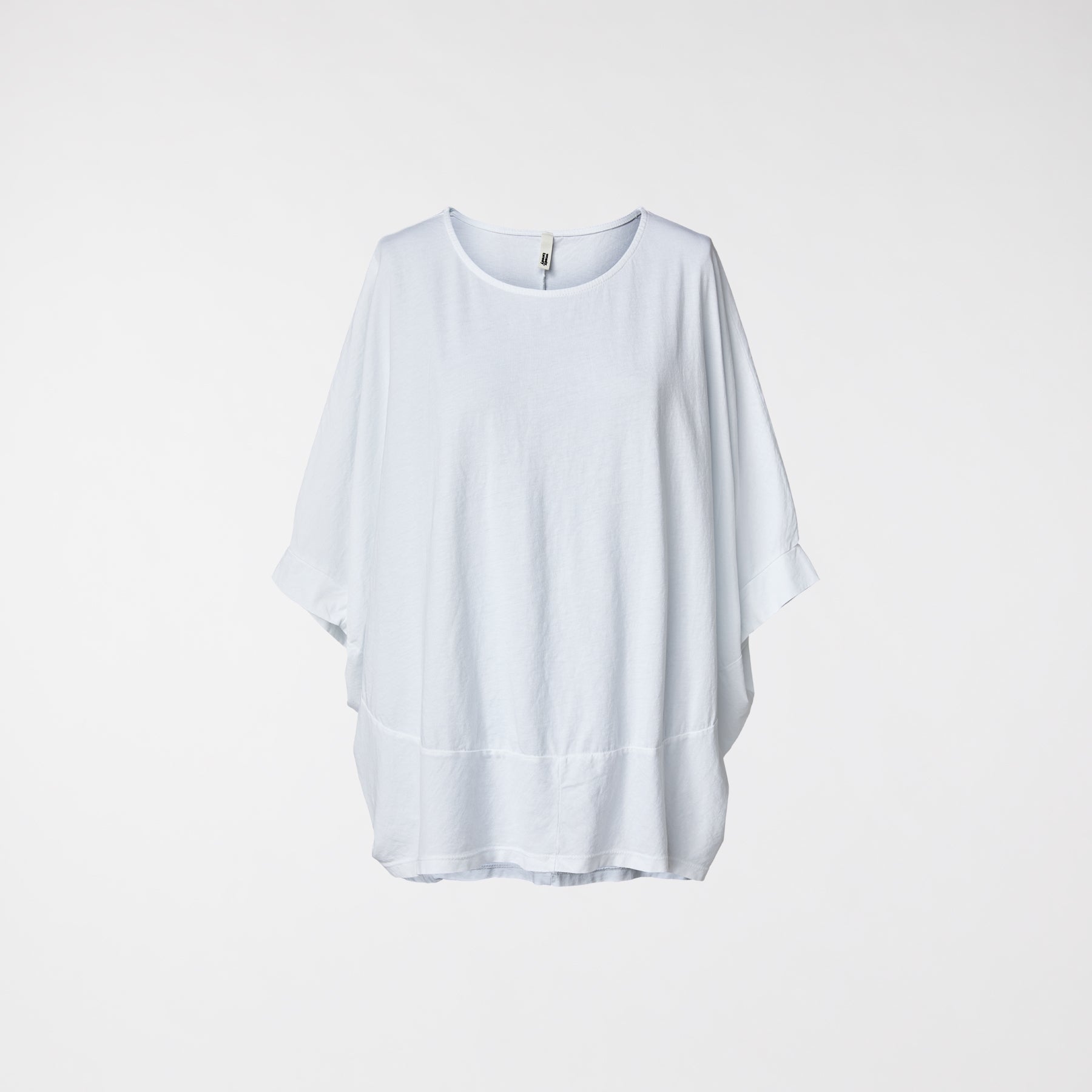 CAMISETA DE MANGA DE MURCIÉLAGO BLANCO