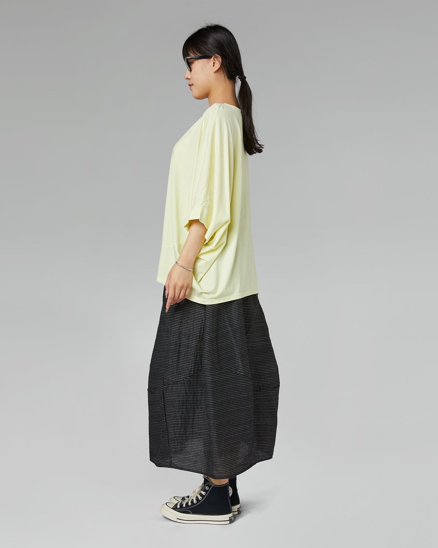 T-SHIRT CON MANICHE A PIPISTRELLO BIANCO