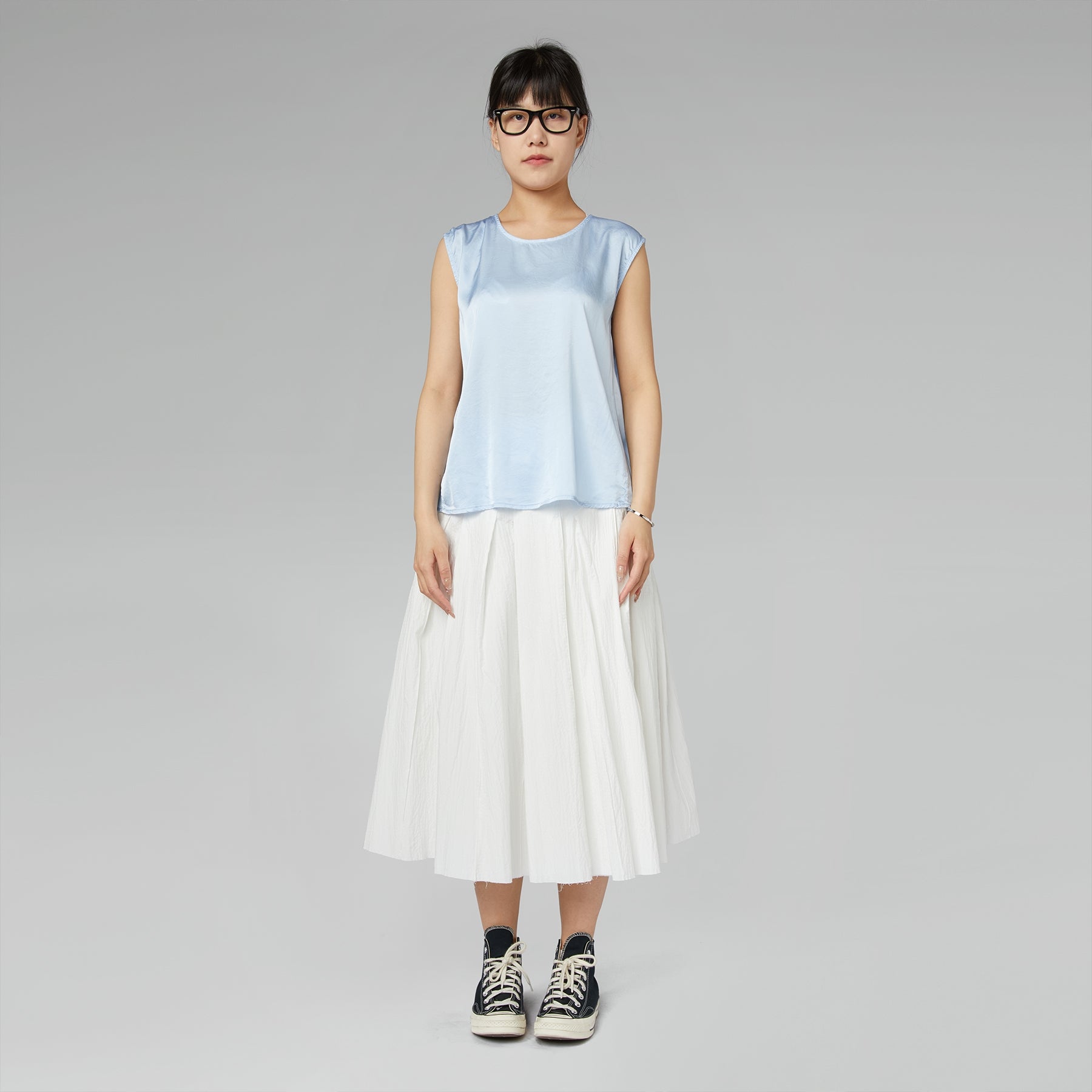 WRINKLED EFFECT SKIRT WITH WALLET CLOSURE