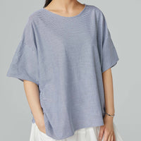 T-SHIRT EN COTON À FINES RAYURES