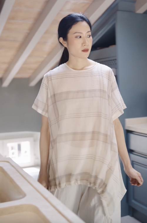 SEMI-TRANSPARENT EGG BLOUSE