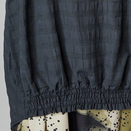 BLUSA CON ELASTICO SULL'ORLO