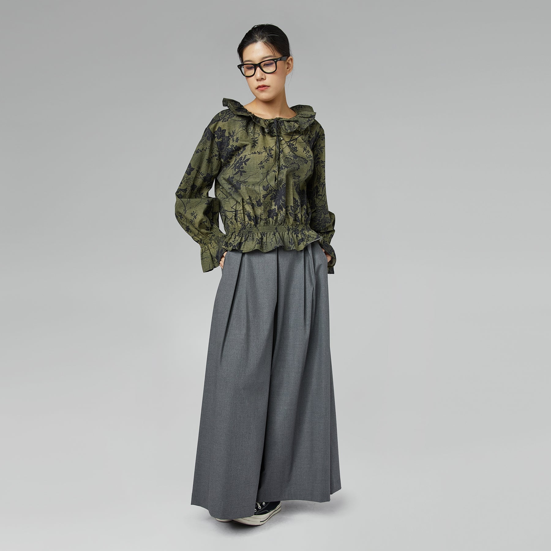 PRINTED BLOUSE WITH RUFFLES