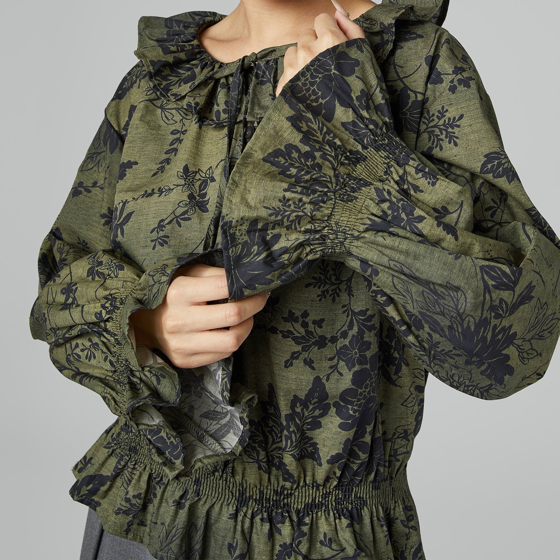 PRINTED BLOUSE WITH RUFFLES