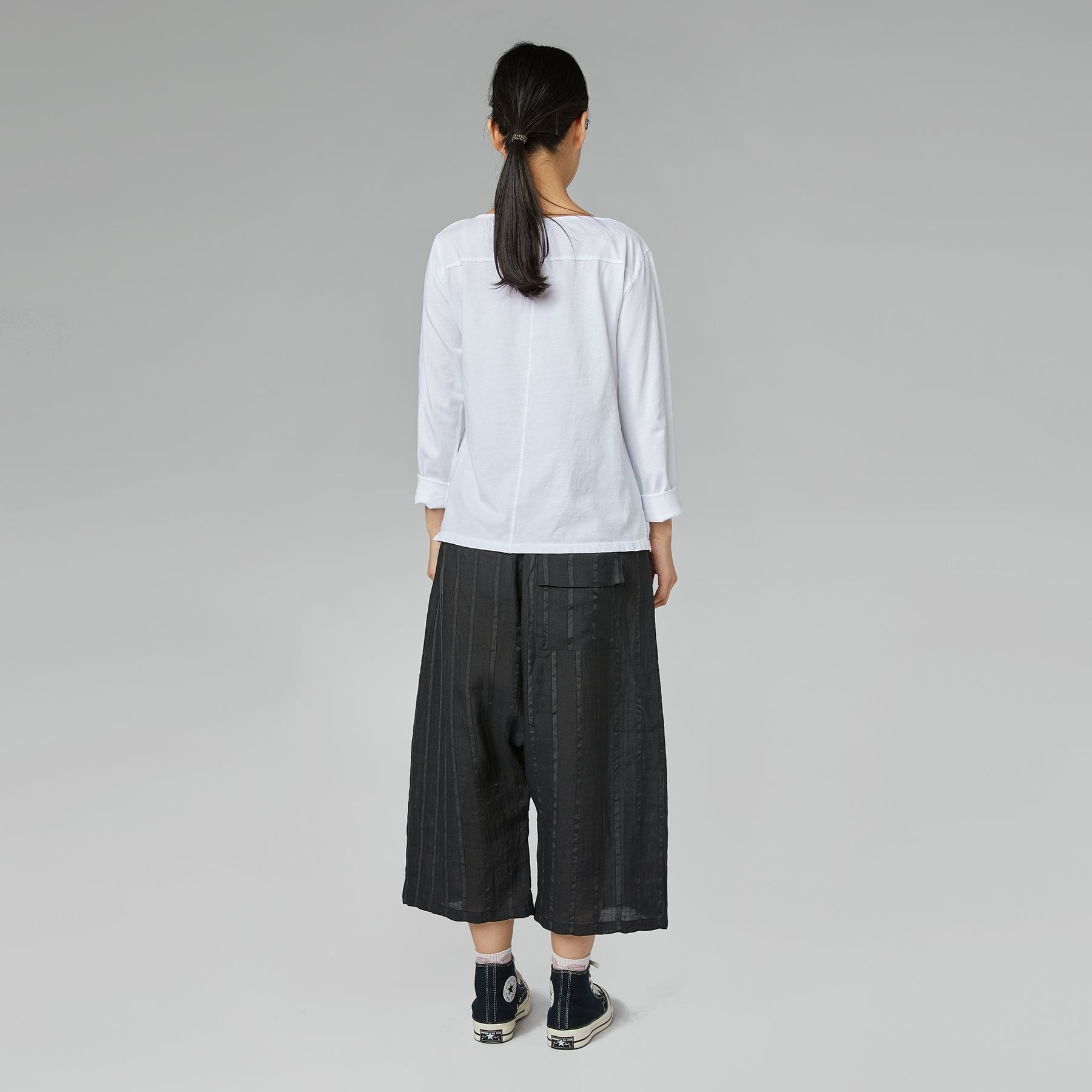 T-SHIRT IN COTONE CON SPACCO MARRONE