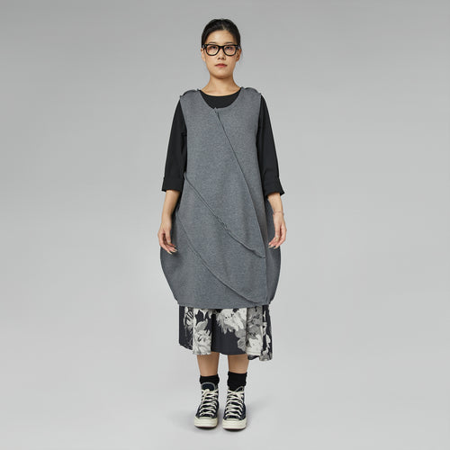 VESTIDO DE GLOBO CON COSTURAS EXTERIORES NEGRO