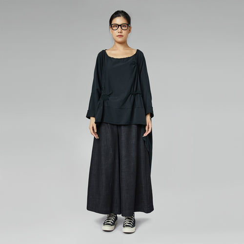 ASYMMETRIC BUBBLE SWEATSHIRT BLACK