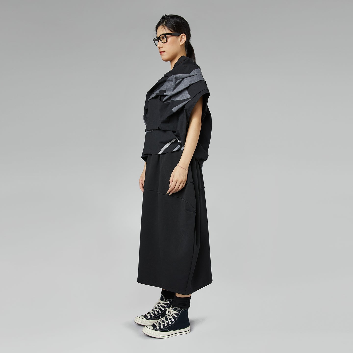 BLUZA SPÓDNICZKA CZARNA