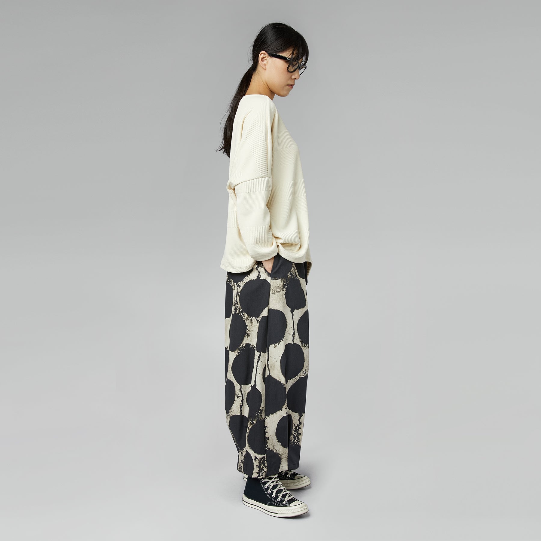 Spodnie bawełniane w duże kropki