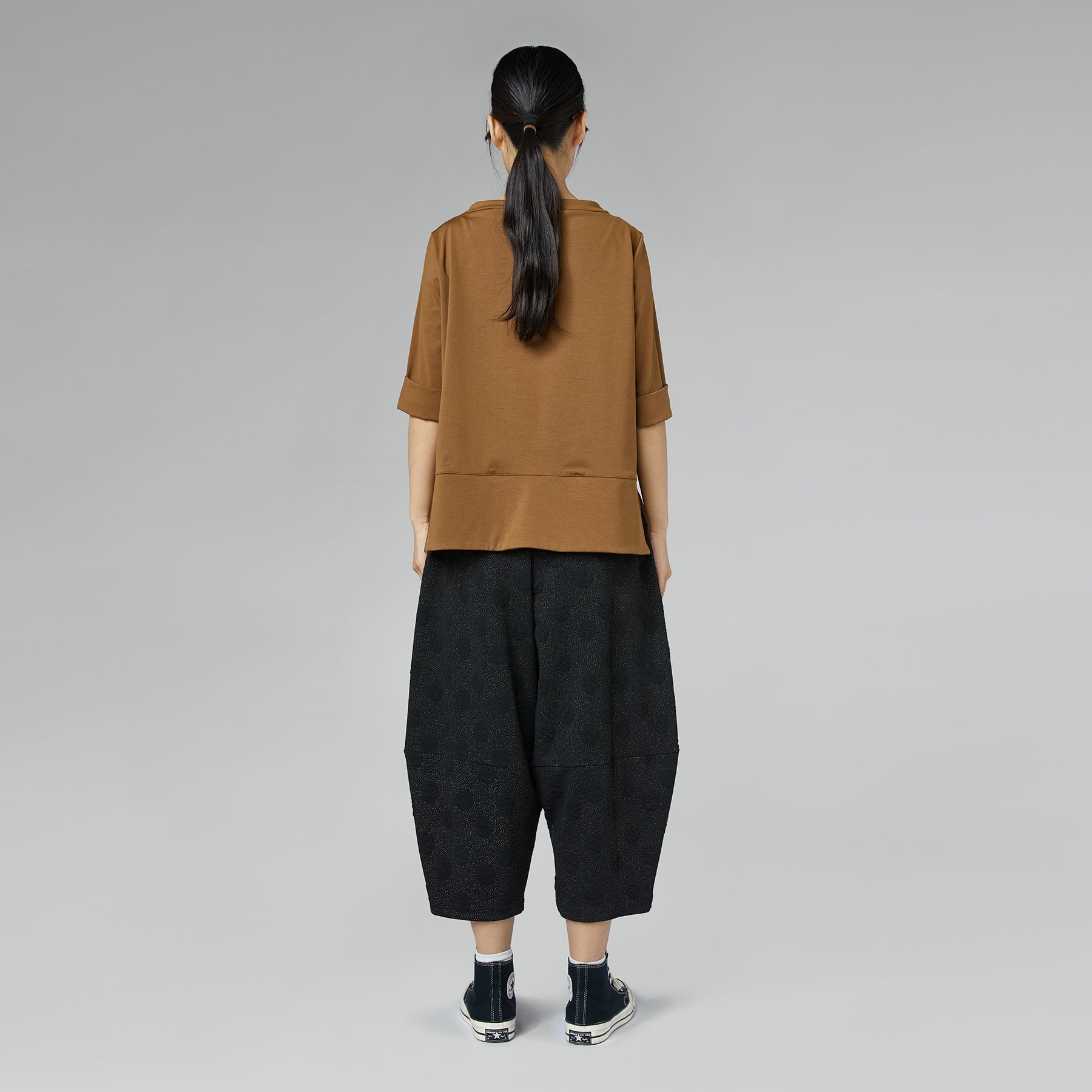 Spodnie w tłoczone groszki