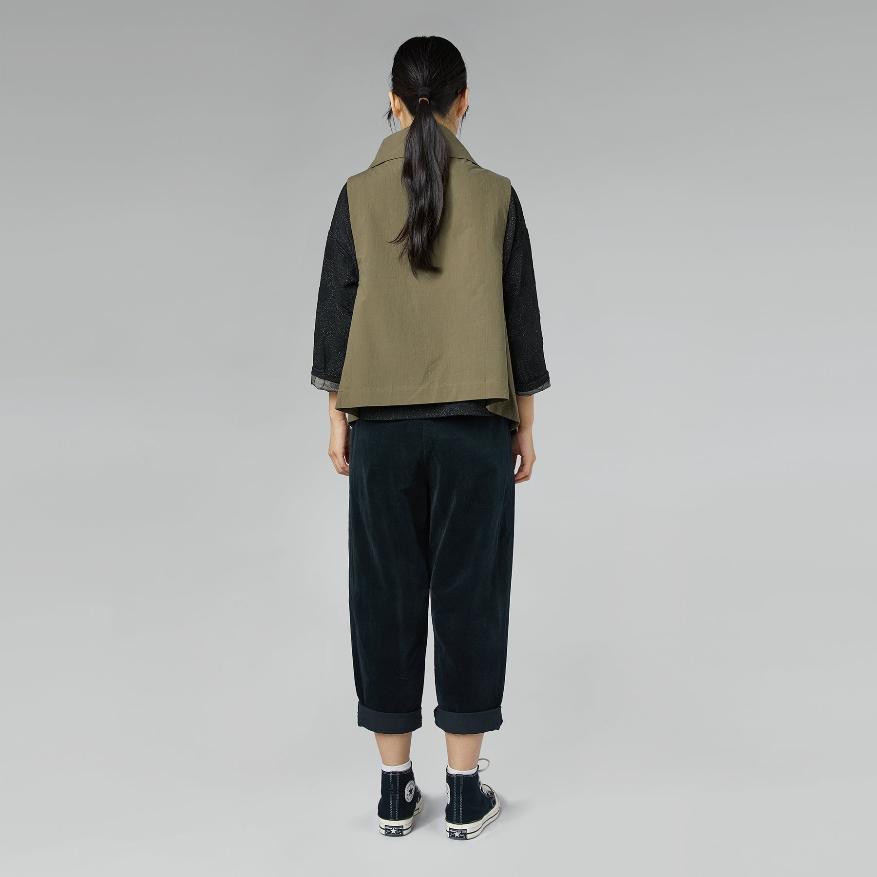 COTTON VEST MILITARY GREEN