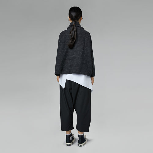 CROPPED TROUSERS WITH PLEATS GRAY