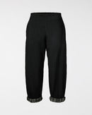 PANTALONES EN TELA DE ECLOSIÓN ESTAMPADA