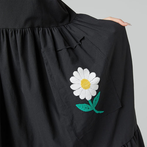 DRESS WITH DAISIES