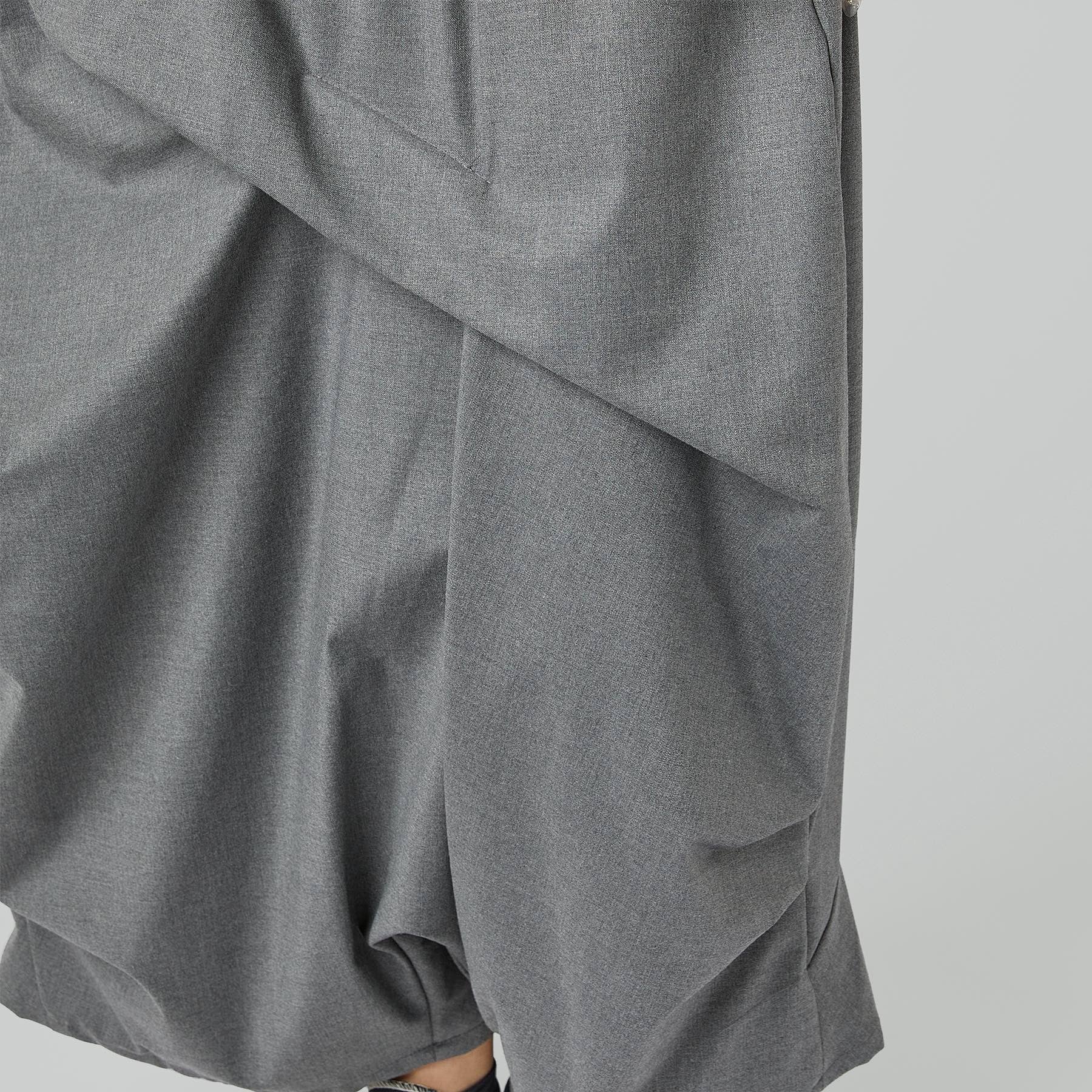 SKORT WITH PLEATS GRAY