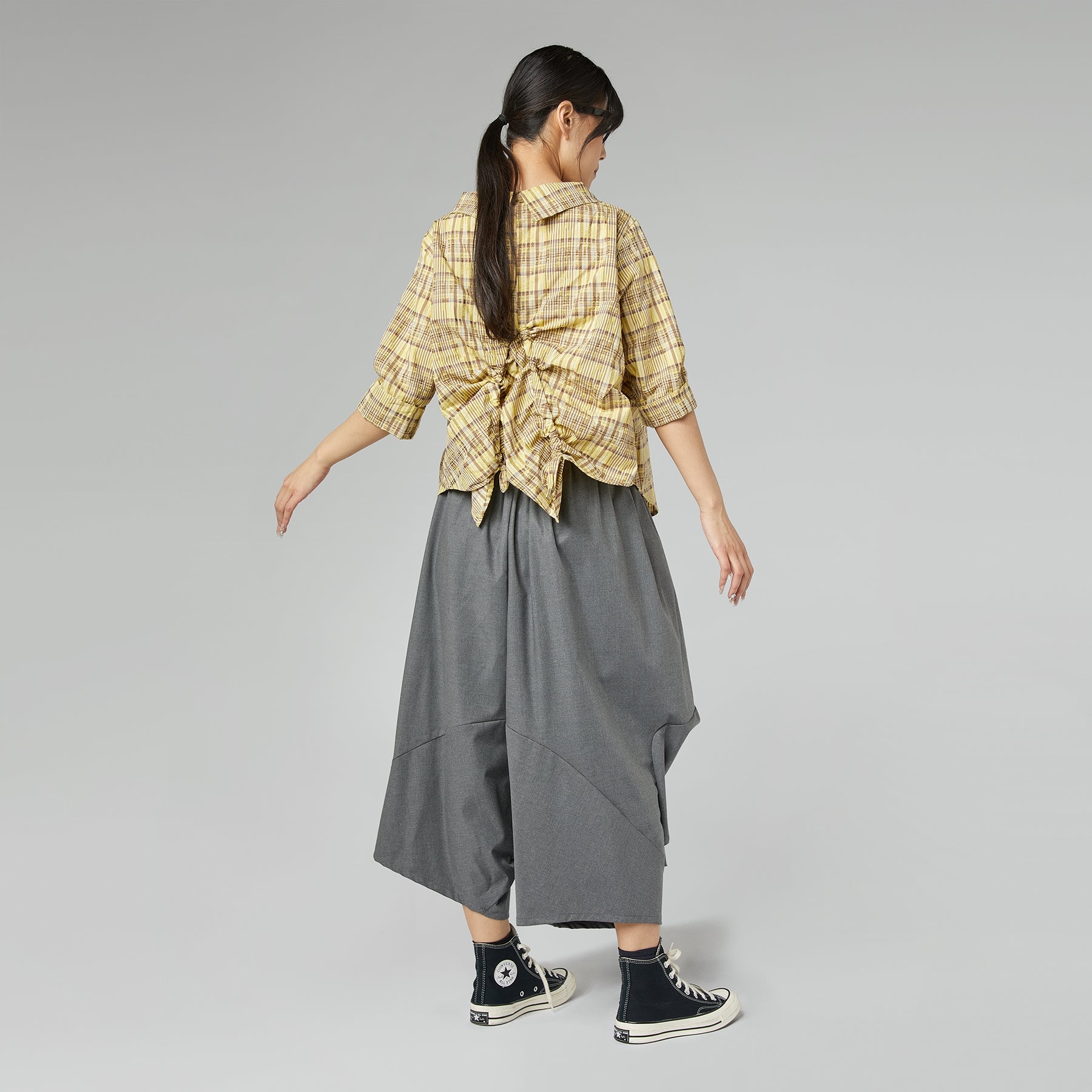 SKORT WITH PLEATS GRAY