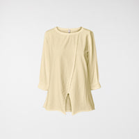 NIEBIESKA KOSZULKA Z ROZCIĘCIEM