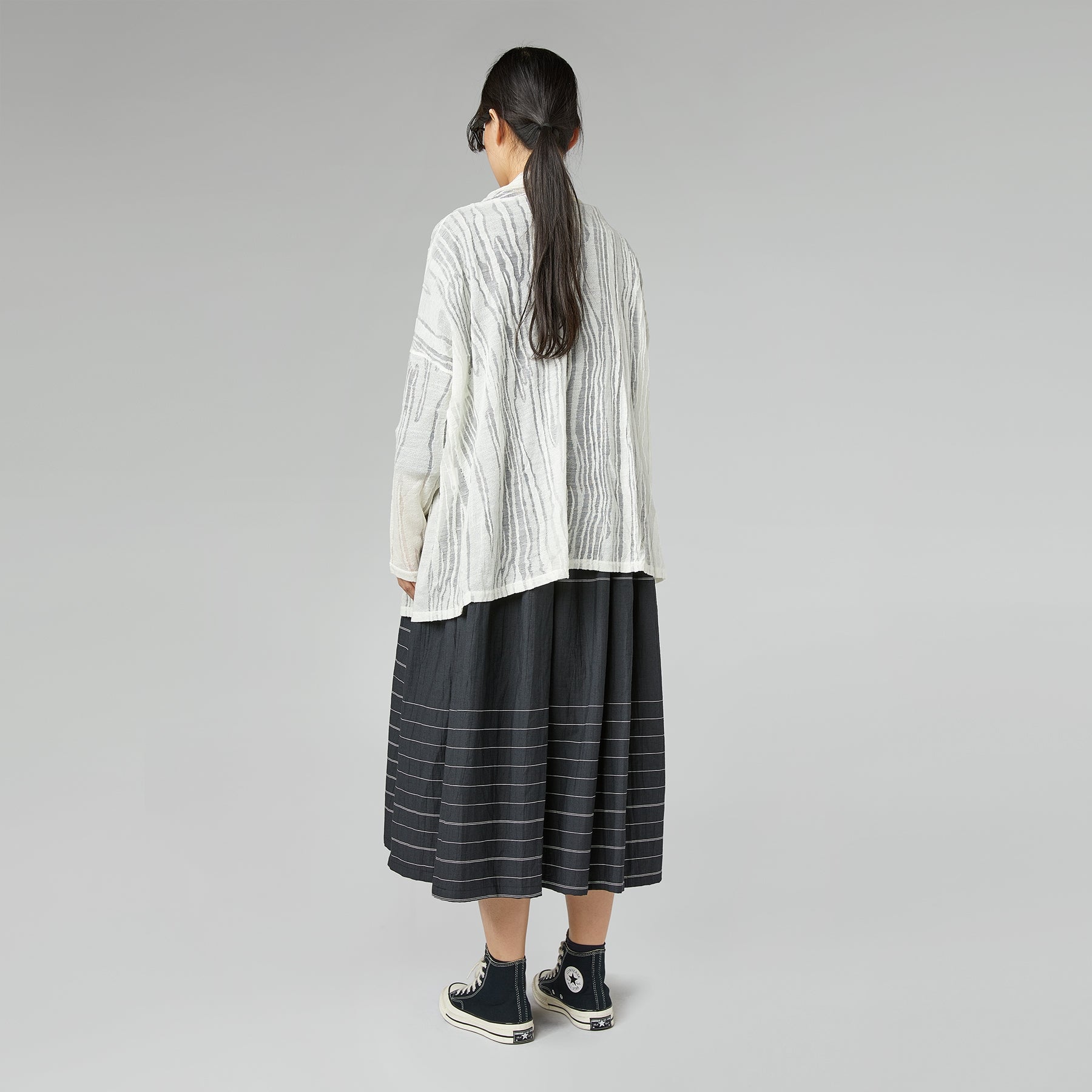 CARDIGAN A RIGHE BIANCO