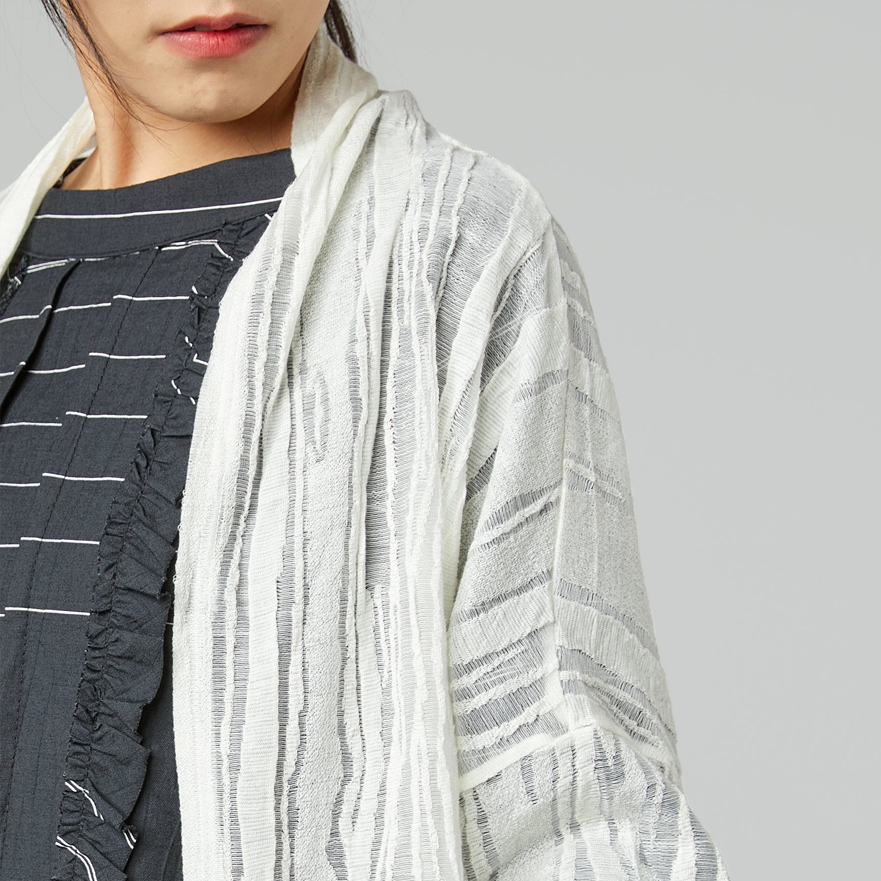 STRIPED CARDIGAN WHITE