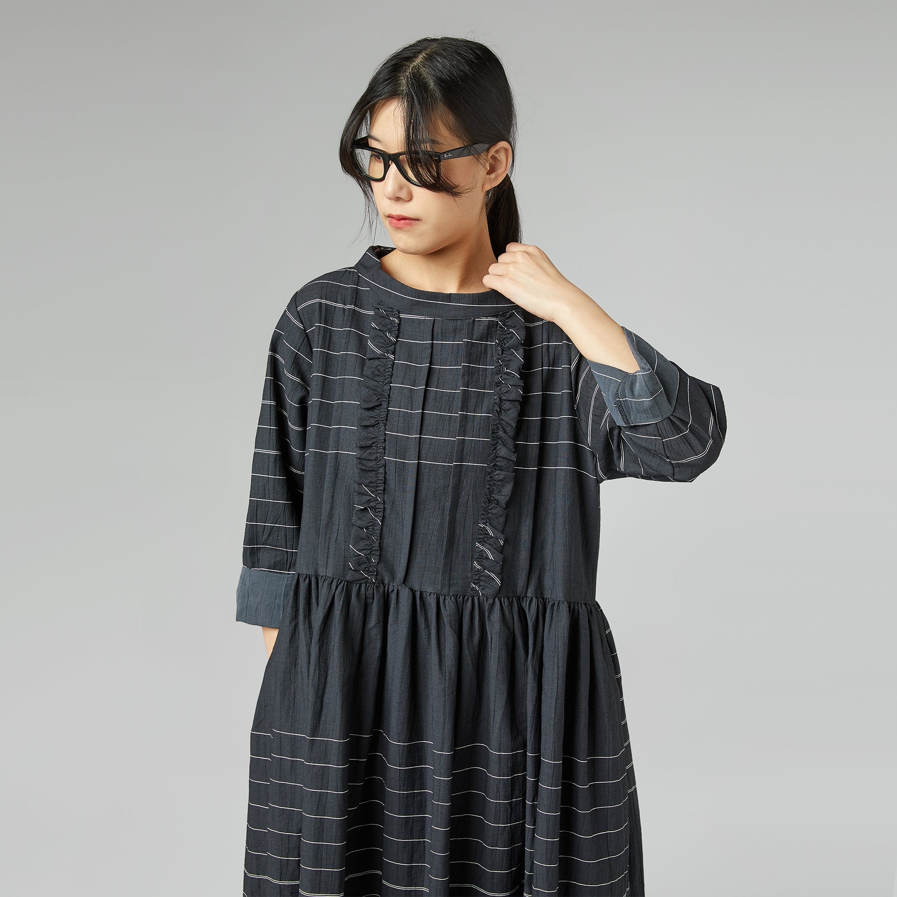 STRIPED DRESS WITH ROUCHE BLACK – Wendy Trendy s.r.l